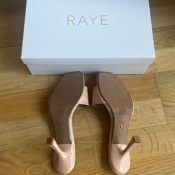 Brand new Raye heels beige - Picture 3 of 3